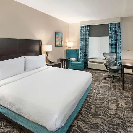 Hilton Garden Inn Silver Spring White Oak Exterior photo