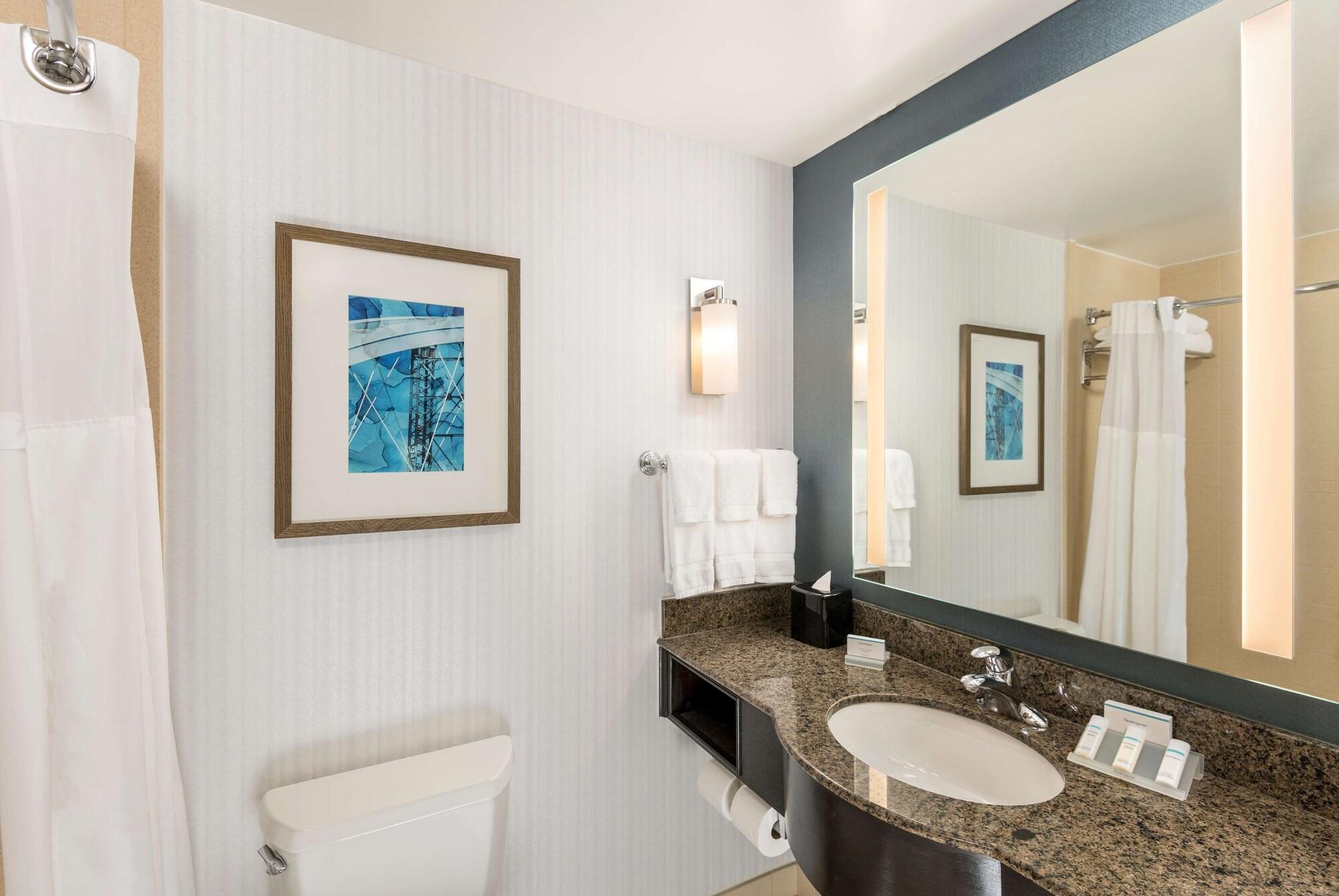 Hotel Hilton Garden White Oak 3*