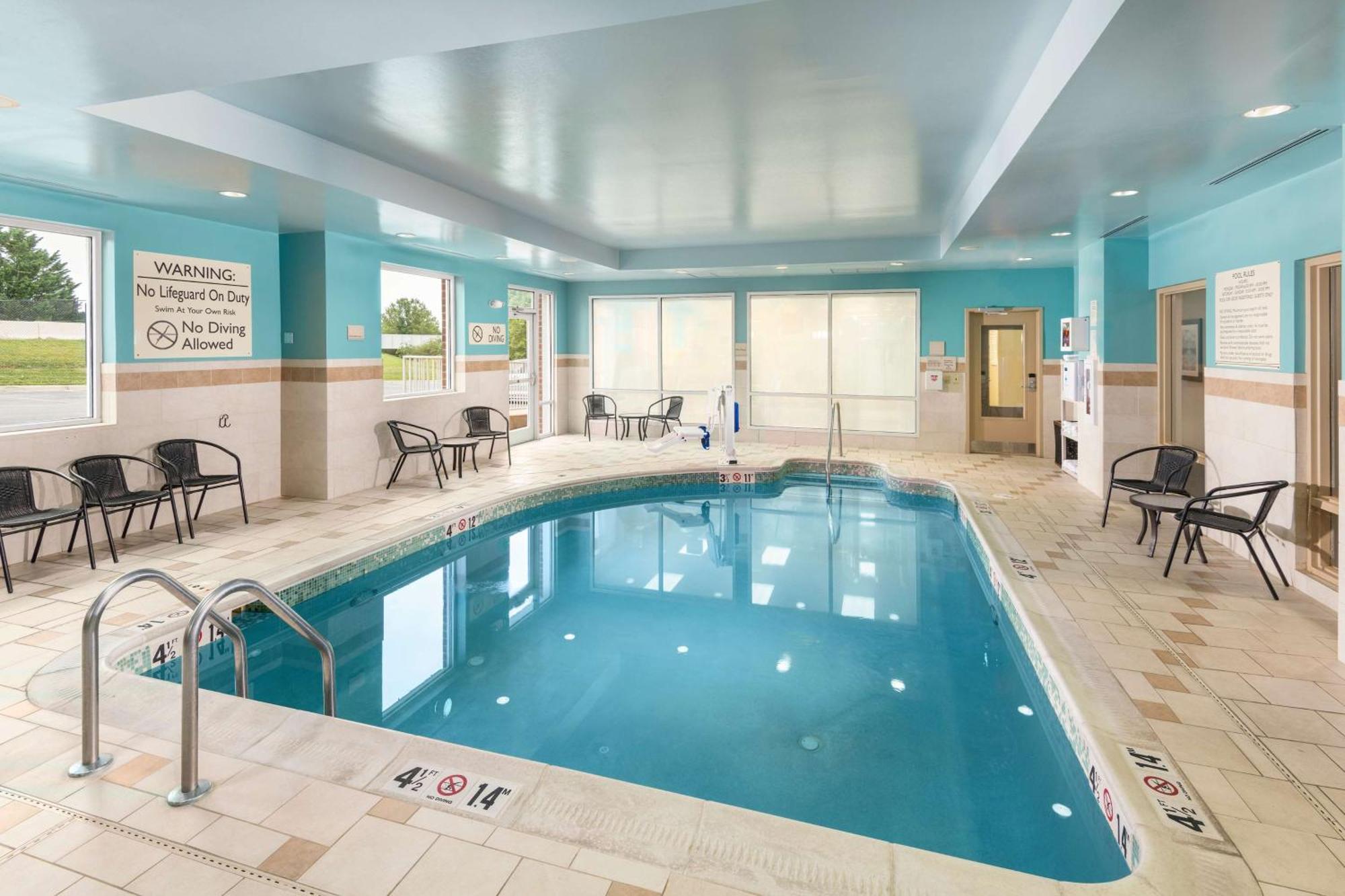 Hilton Garden White Oak Hotel Silver Spring