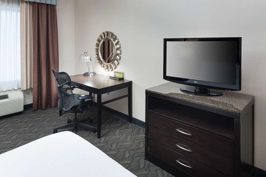 Hotel Hilton Garden White Oak 3*